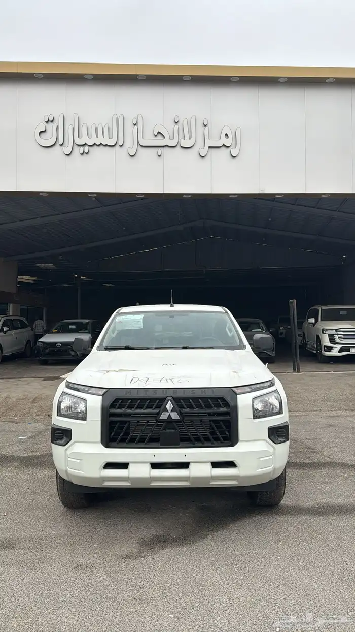 مستوبيشي L200 قير عادي دبل م2024 باقل سعر لشركات و موسسات 1