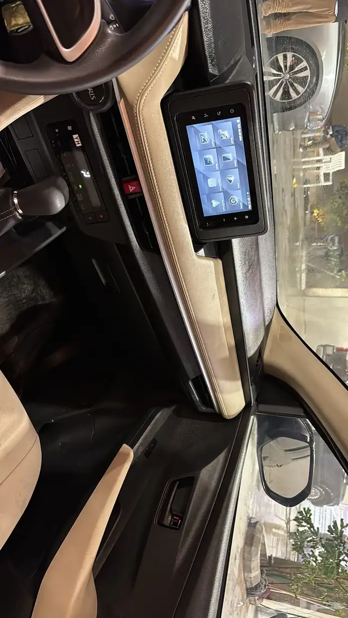 يارس للبيع موديل 2023 5