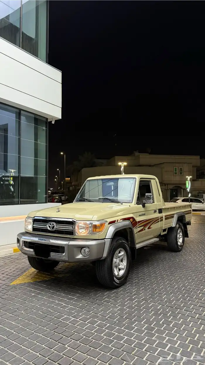 للبيع شاص 2013 سعودي ممشى قليل 8