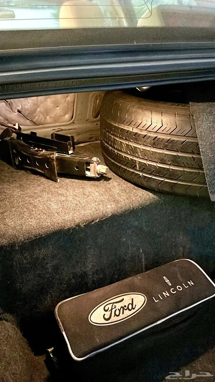 فورد فكتوريا 2011 31