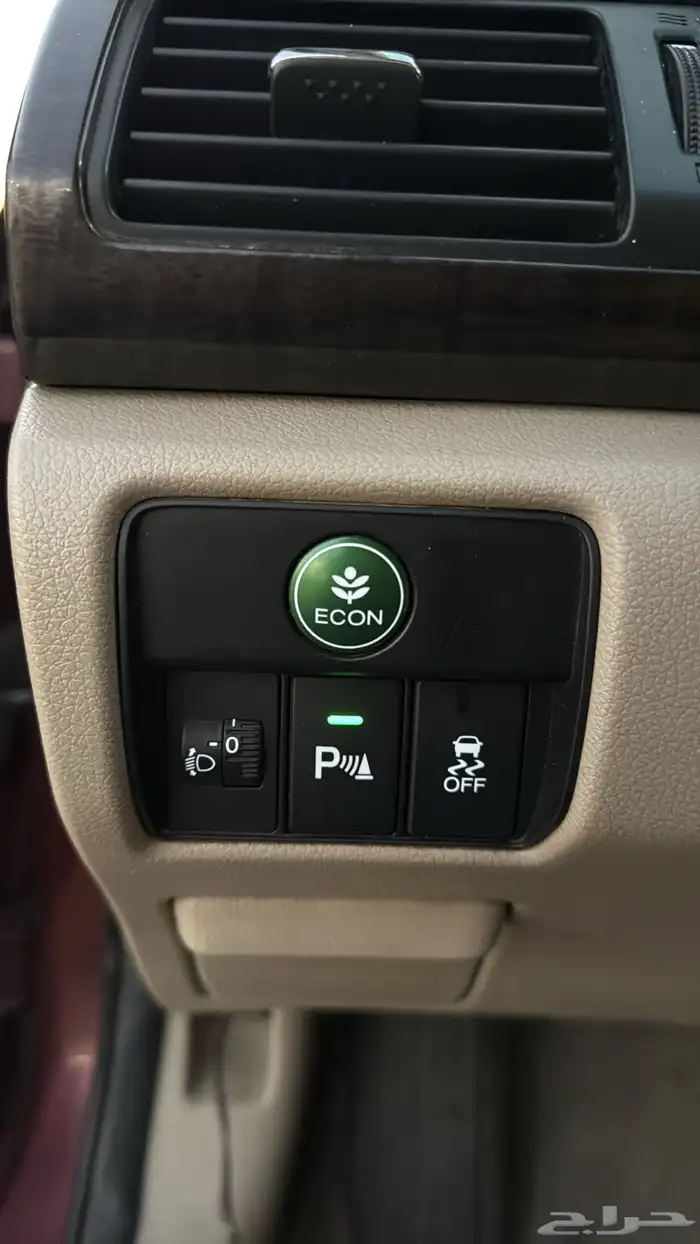 هوندا اكورد 2016 17