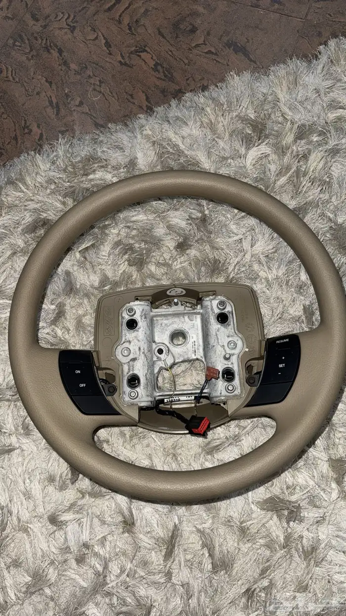 قطع فورد فكتوريا 0