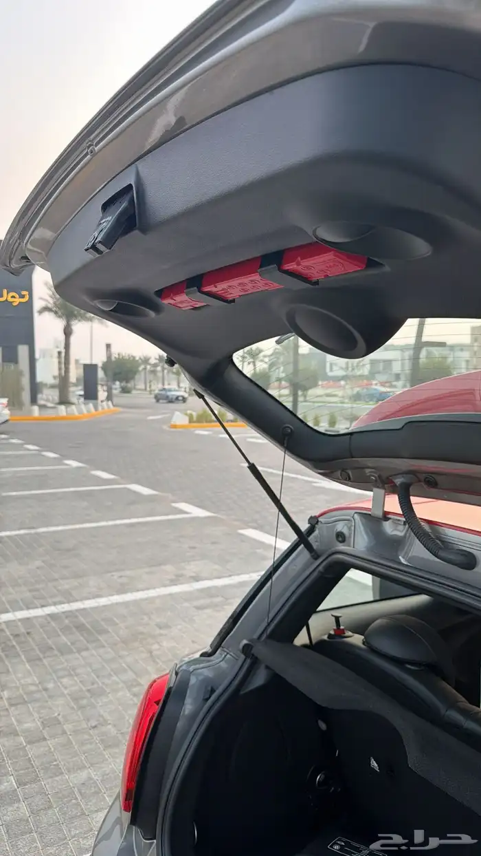 مني كوبر جون وورك 2020 59