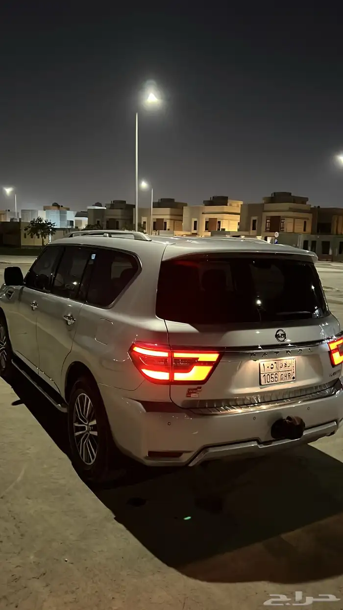 باترول بلاتينيوم 2021 نظيف وممشى قليل شرط من الصدام لصدام 5