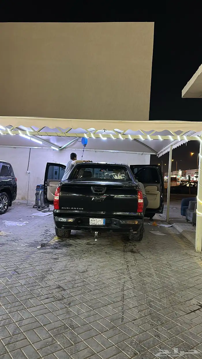 للبيع افلانش 2010 ممشى حول 400 الف دبل بس مو شغال 3