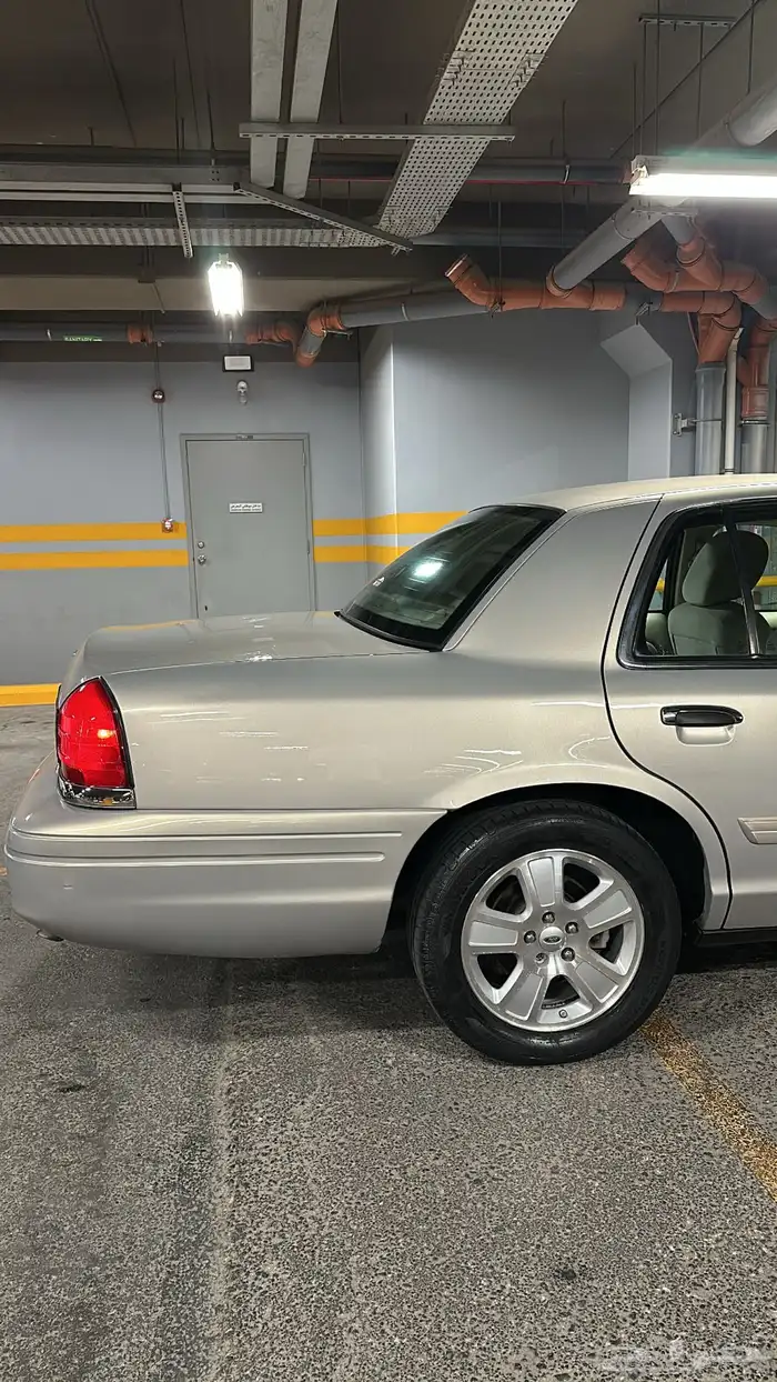 فورد فكتوريا 2011 7