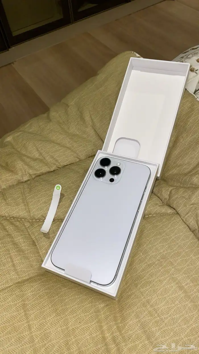 ايفون 16 برو ماكس 0