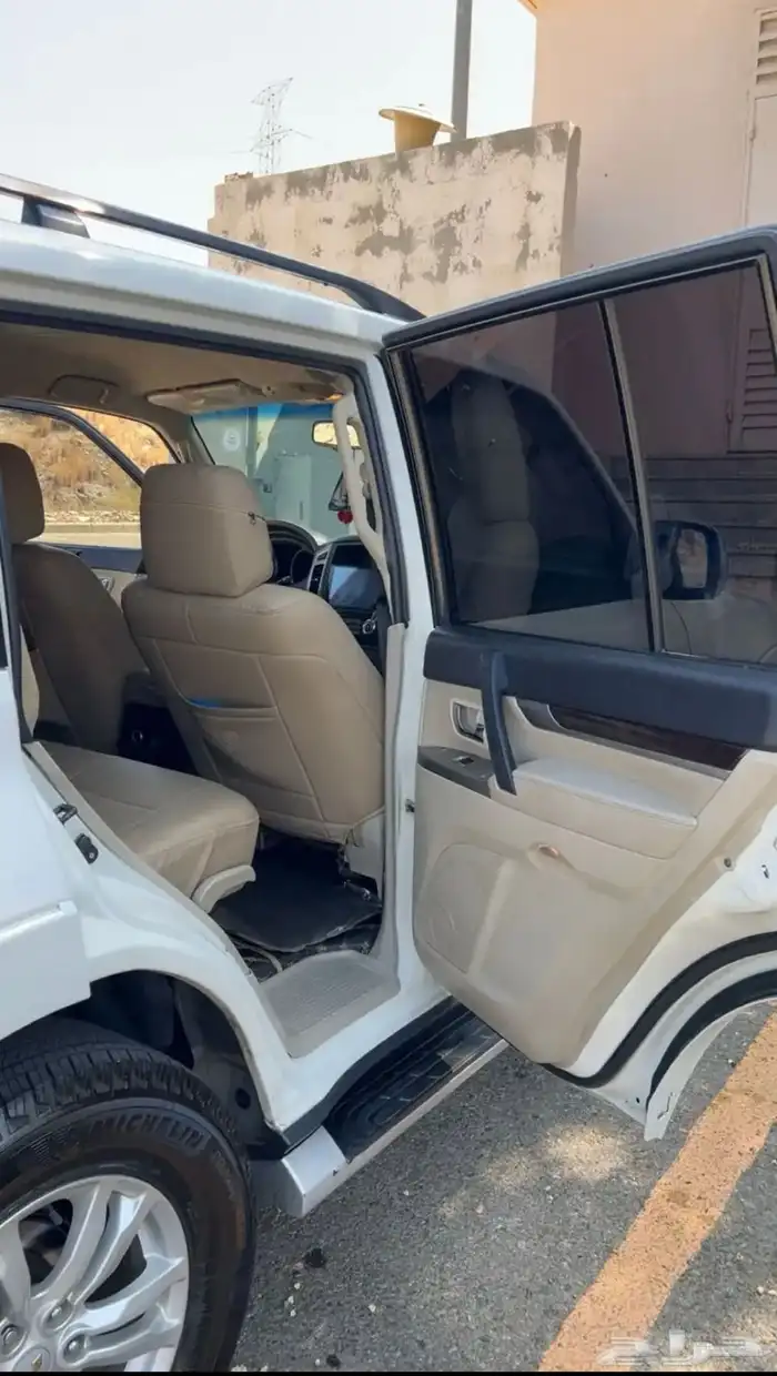 باجيرو 2020 فل كامل 3.5 8