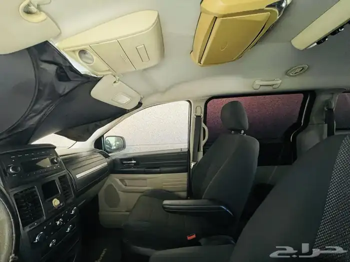 دودج قراند كارافان 9