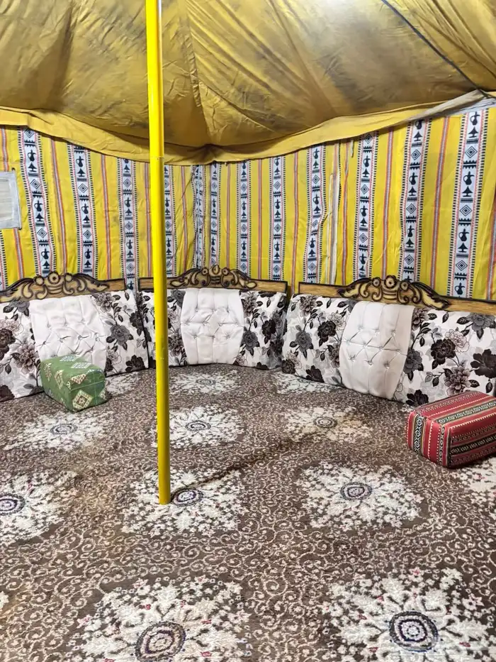 مخيم للايجار ب المزاحميه 22