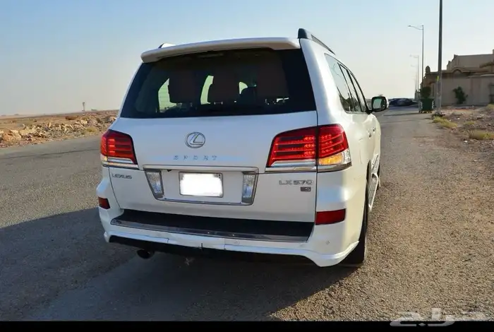 جيب لكزس فل كامل 2012 0