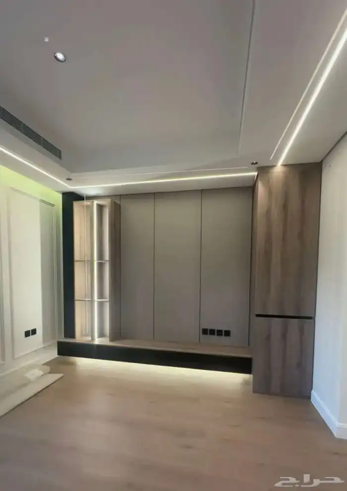 تفصيل غرف نوم وتركيب ديكورات خشبية والتنجيد ودهان الأبواب 10