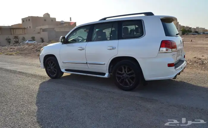 جيب لكزس فل كامل 2012 8