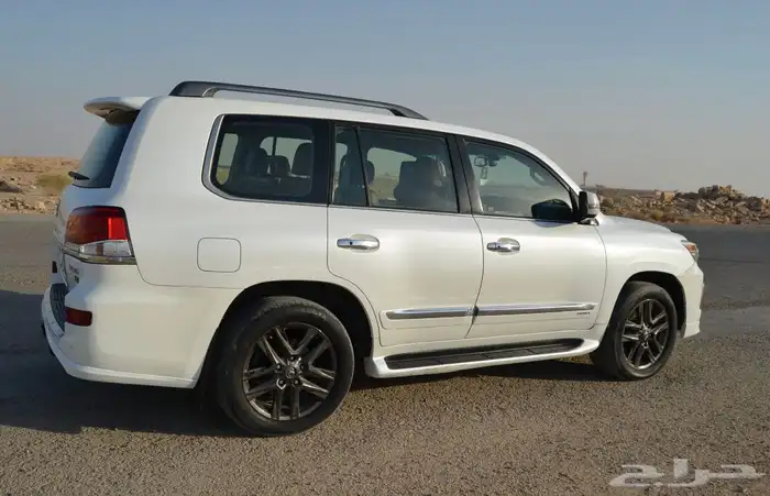 جيب لكزس فل كامل 2012 3