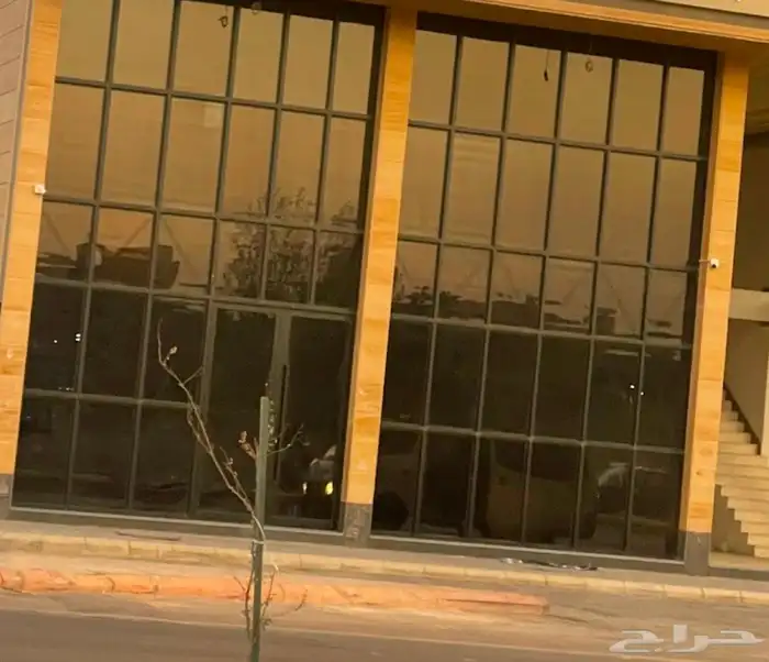 محل للايجار مجهز بالكامل 4