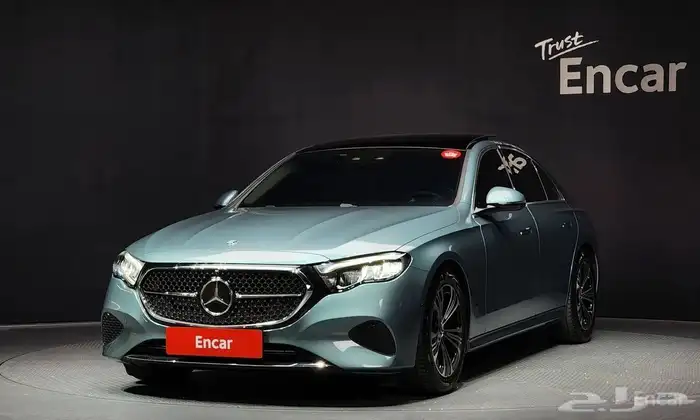 مرسيدس E200 2024 بالوان مميزه استيراد من كوريا 0