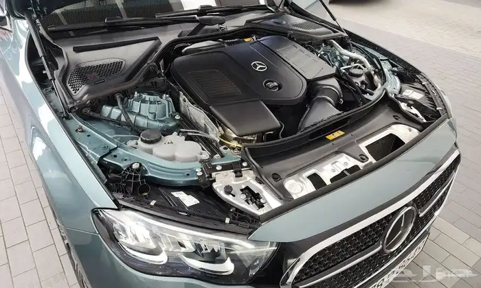 مرسيدس E200 2024 بالوان مميزه استيراد من كوريا 5