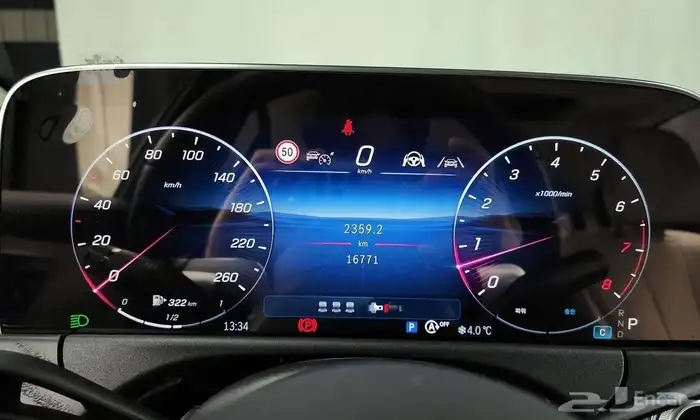 مرسيدس E200 2024 بالوان مميزه استيراد من كوريا 7