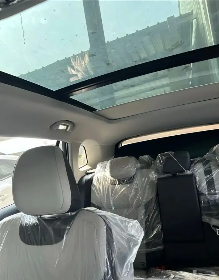 فورد تريتوري تيتانيوم 2025 5