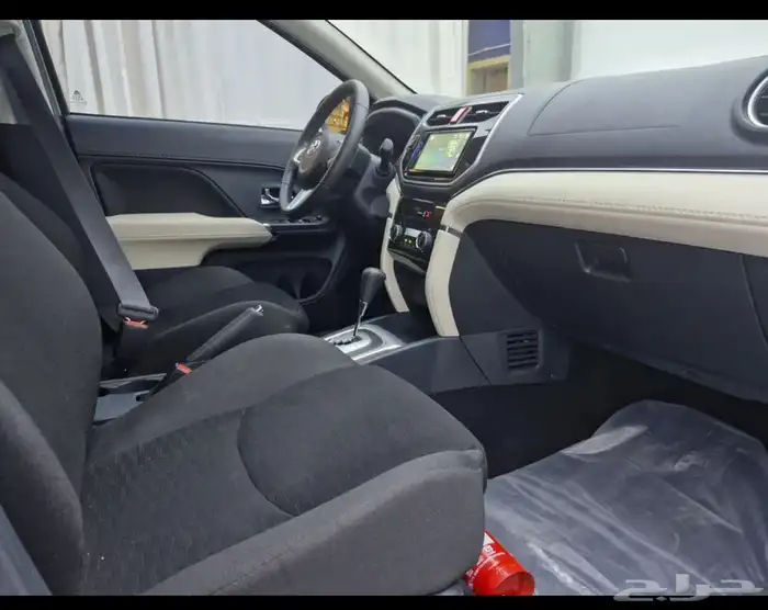 سيارة تويوتا للبيع 5