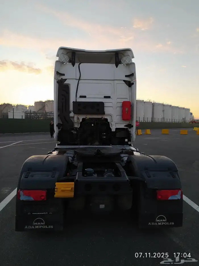 2022 شاحنات MAN 3