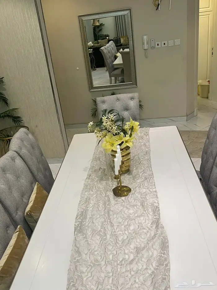 عرض أثاث للبيع في الرياض 2