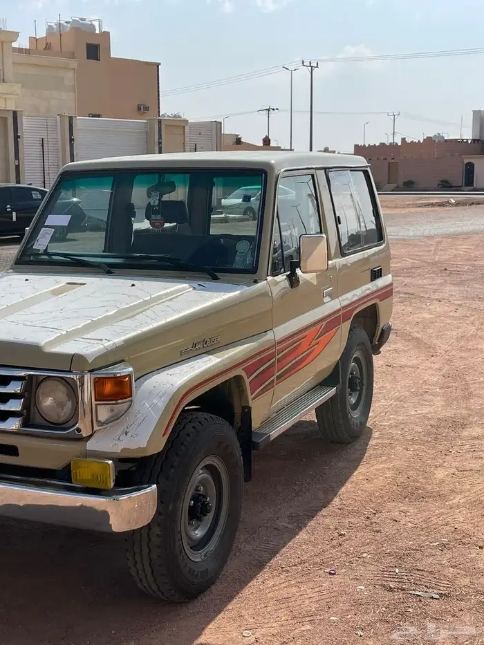 جيب ربع 2001 1