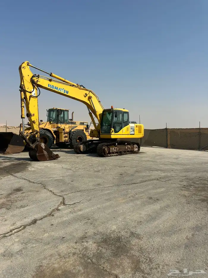 بوكلين كوماتسو 0