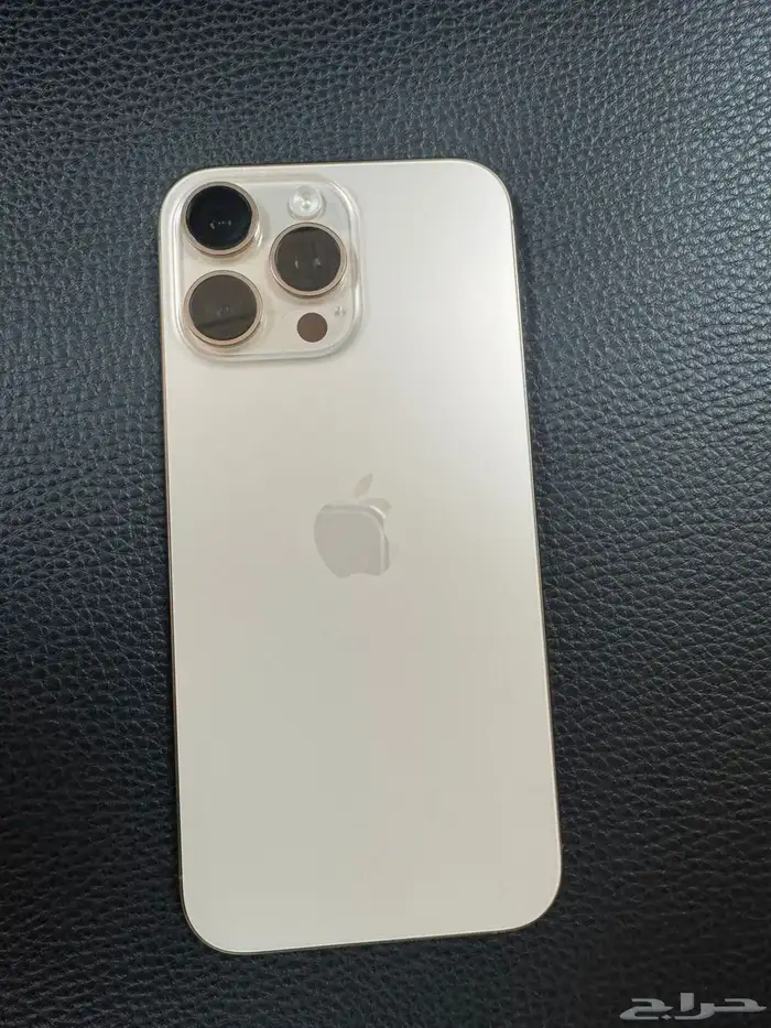 ايفون 16 برو ماكس ذهبي 10