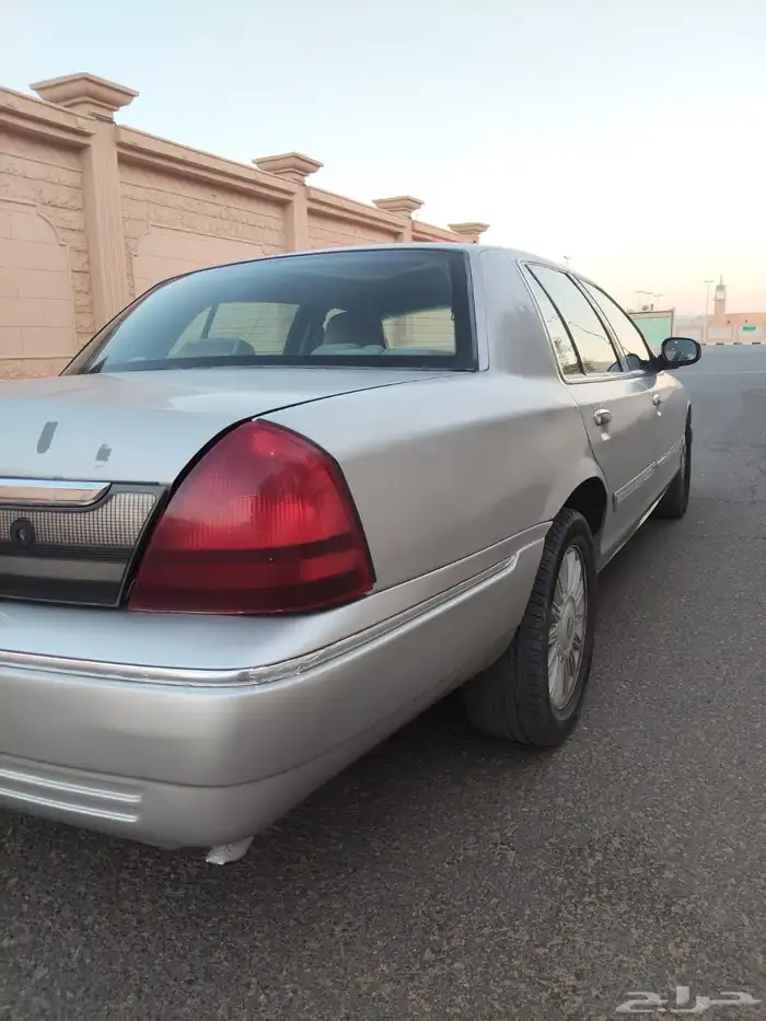 فورد فكتوريا 2011 ماركيز 2010 ماركيز 2009ماركيز 2008 0