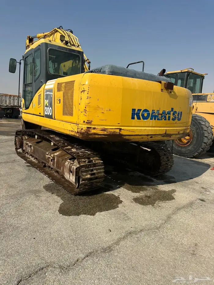 بوكلين كوماتسو 4