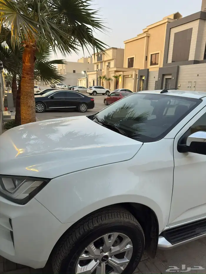 ايسوزو 2024 شبه وكاله LS 2