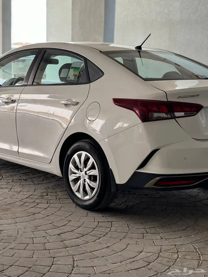 هونداي اكسنت موديل 2023 نظيف جدا 8