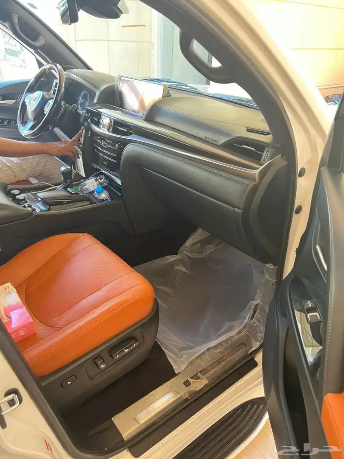 لكزس 2017 فل كامل سعودي نضيف جدا 6