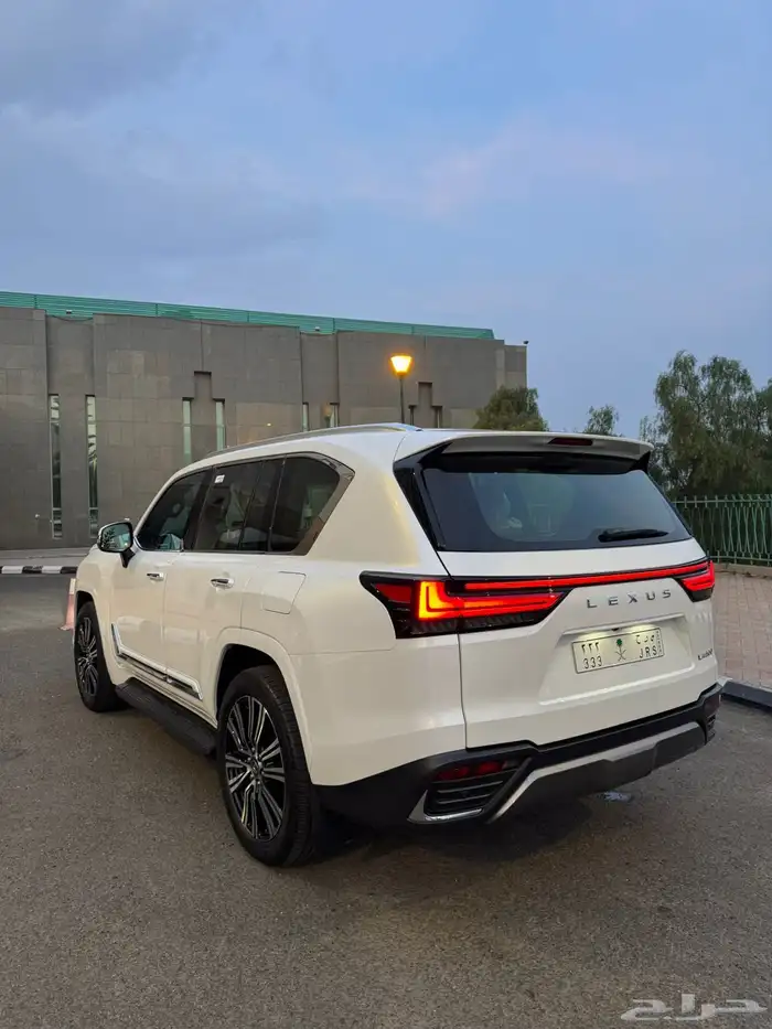 لكزس LX600 سعودي وكاالة 16