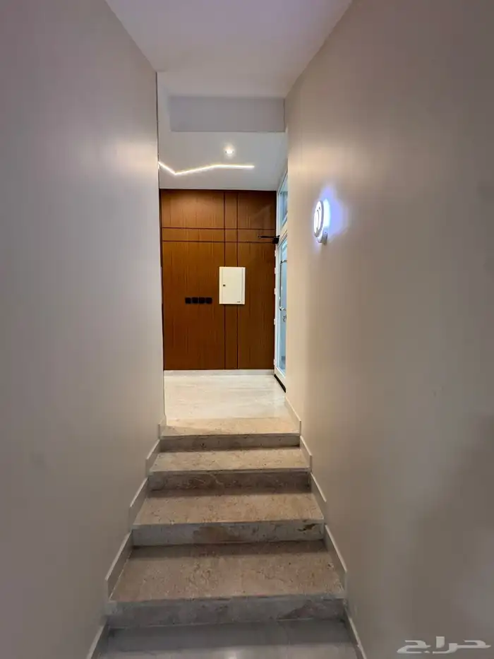 شقق تمليك فاخره بحي السويس 1