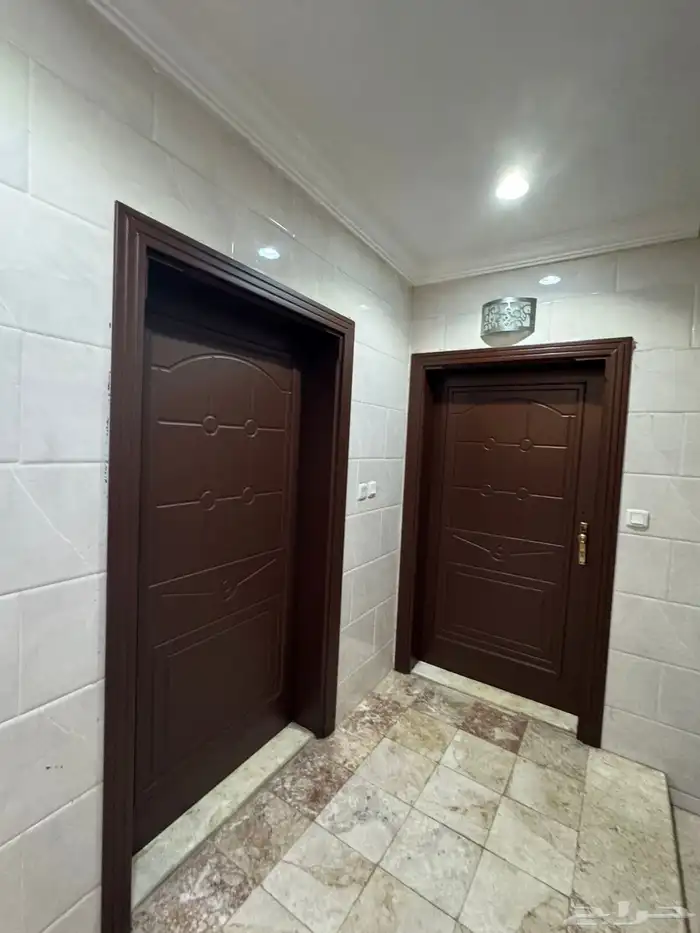 شقة للإيجار في حي مريخ التيسير 1