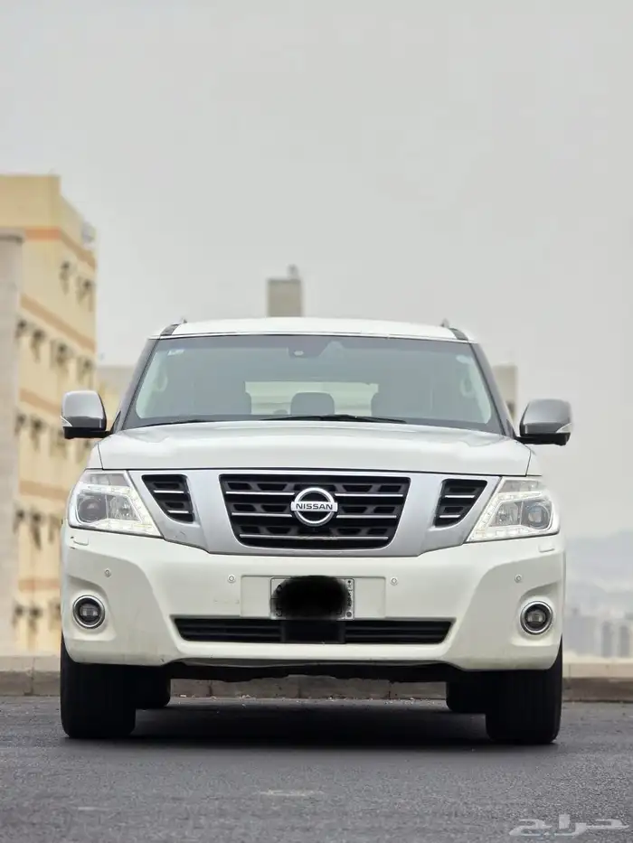 نيسان باترول بلاتينيوم 2014 0