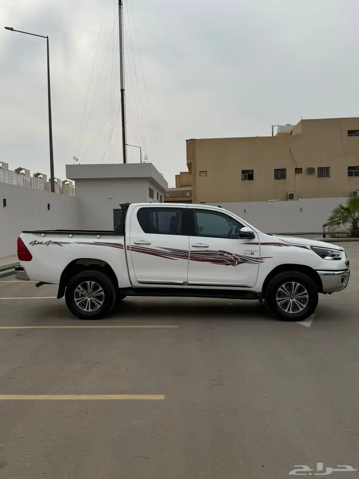 هايلوكس غمارتين 24 مكينه 2800 15