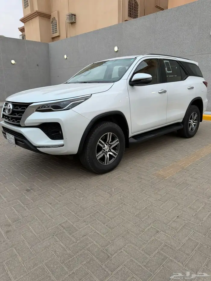 فورتشنر 2023 6 سلندر سعودي VX 0