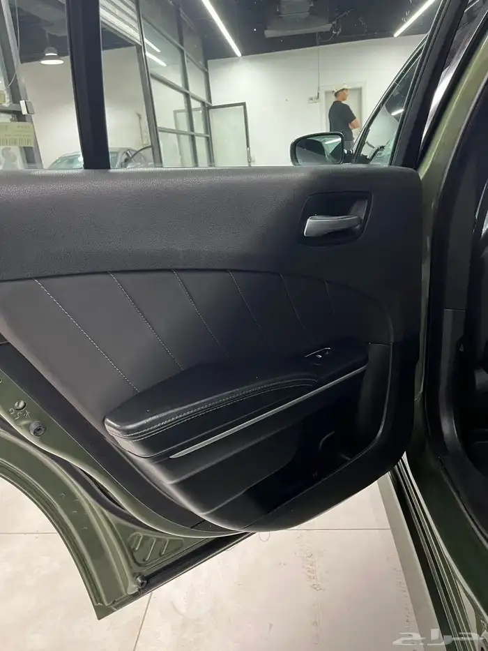 دوج تشارجر نظيفف جدا . 13