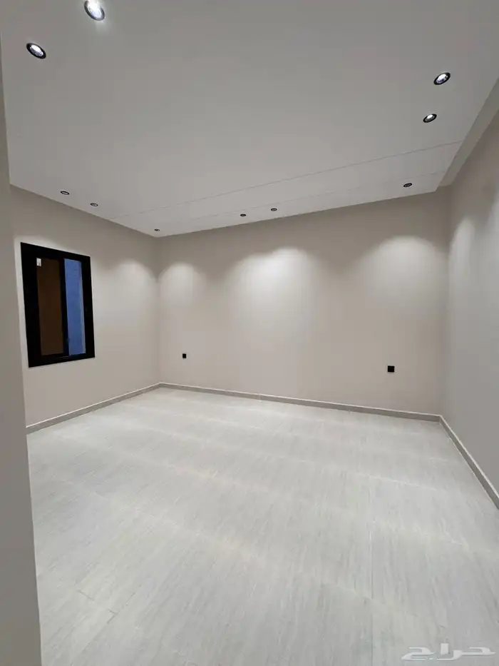 ادوار متكرره للبيع بحي الصفا جيزان بتشطيب راقي وحديث 8