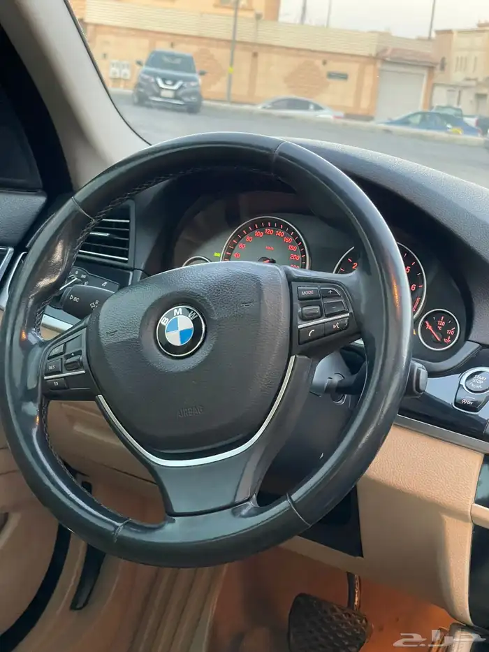 BMW 520 2013 2