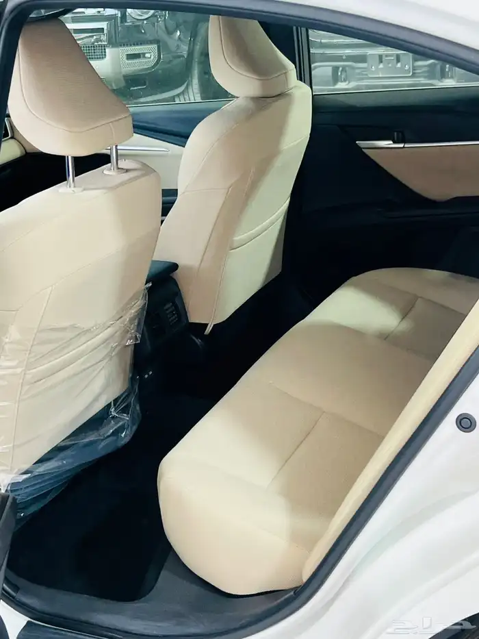 كامري E بنزين سعودي 2025 5