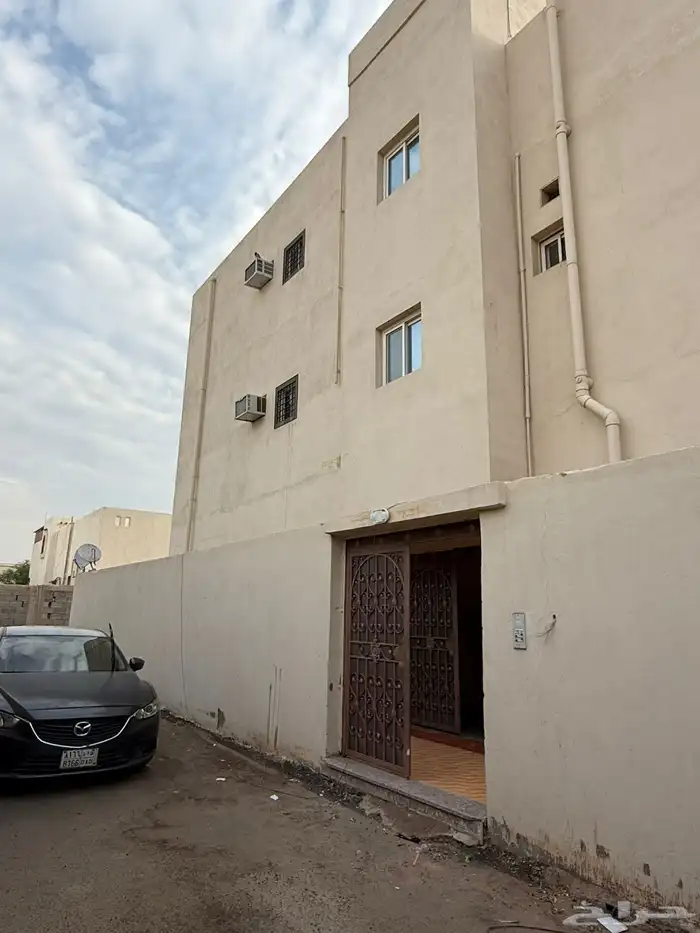 عمارة للبيع حي العزيزية ت 5 2