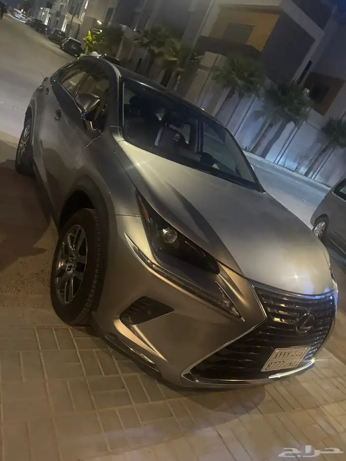 ليكزس ان اكس NX 300 3