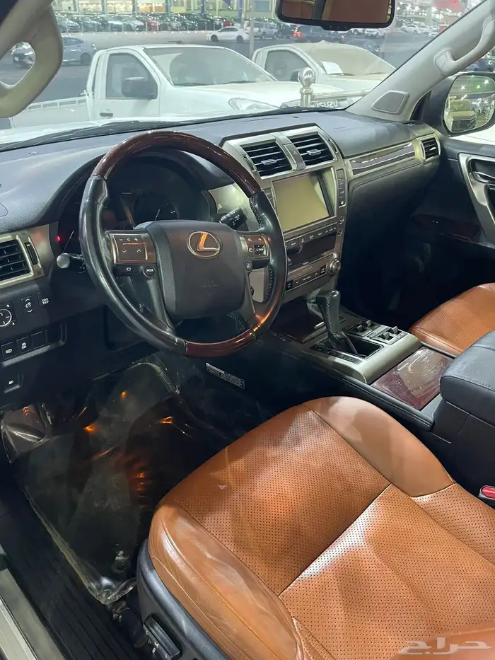لكزس GX460 عبداللطيف جميل 2015 5
