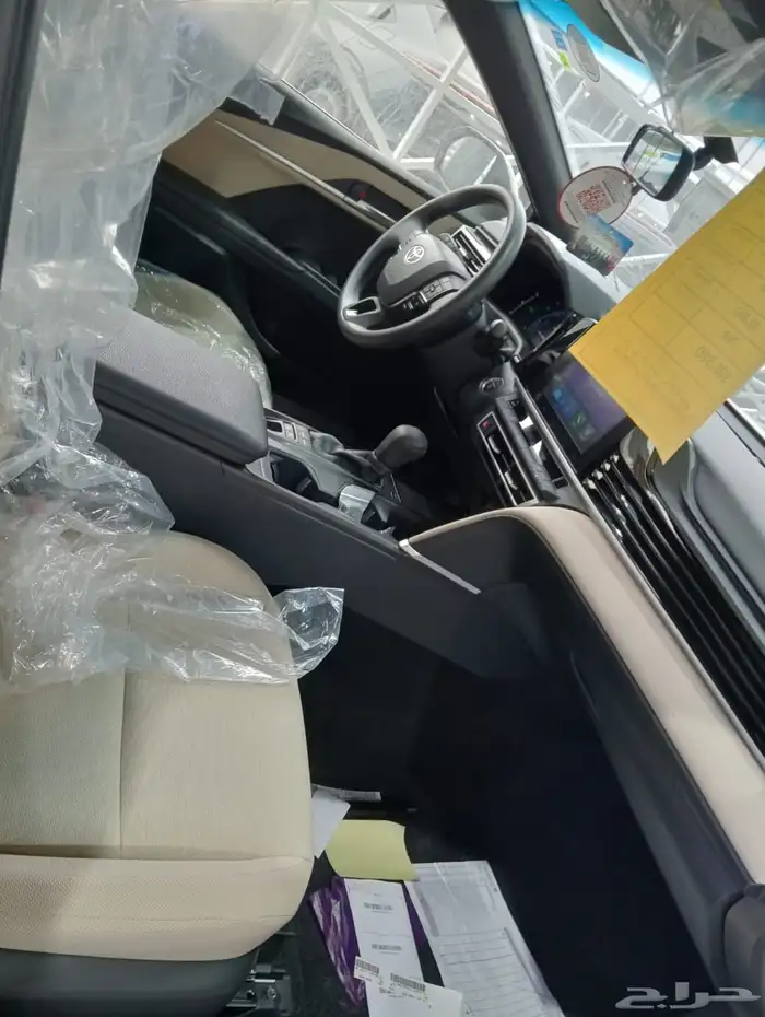 تويوتا كامري E هايبرد 2025. كاش دفعتين اقساط 5