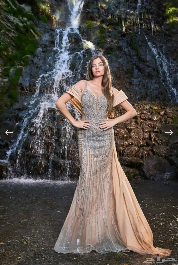 فستان من محل  اكشن 0