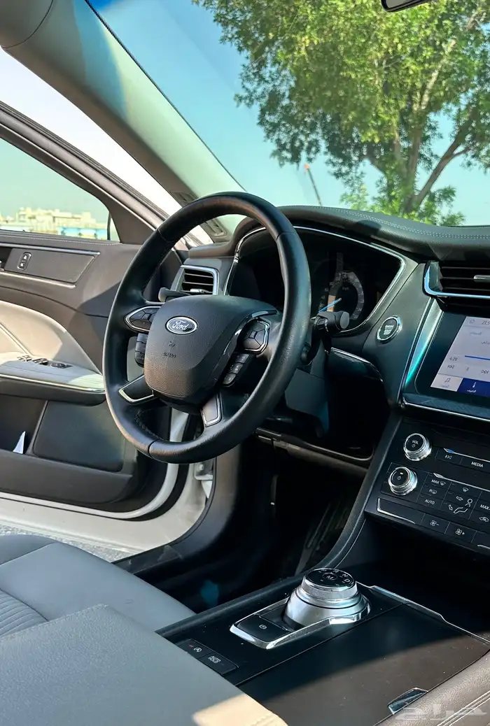 فورد توروس 10